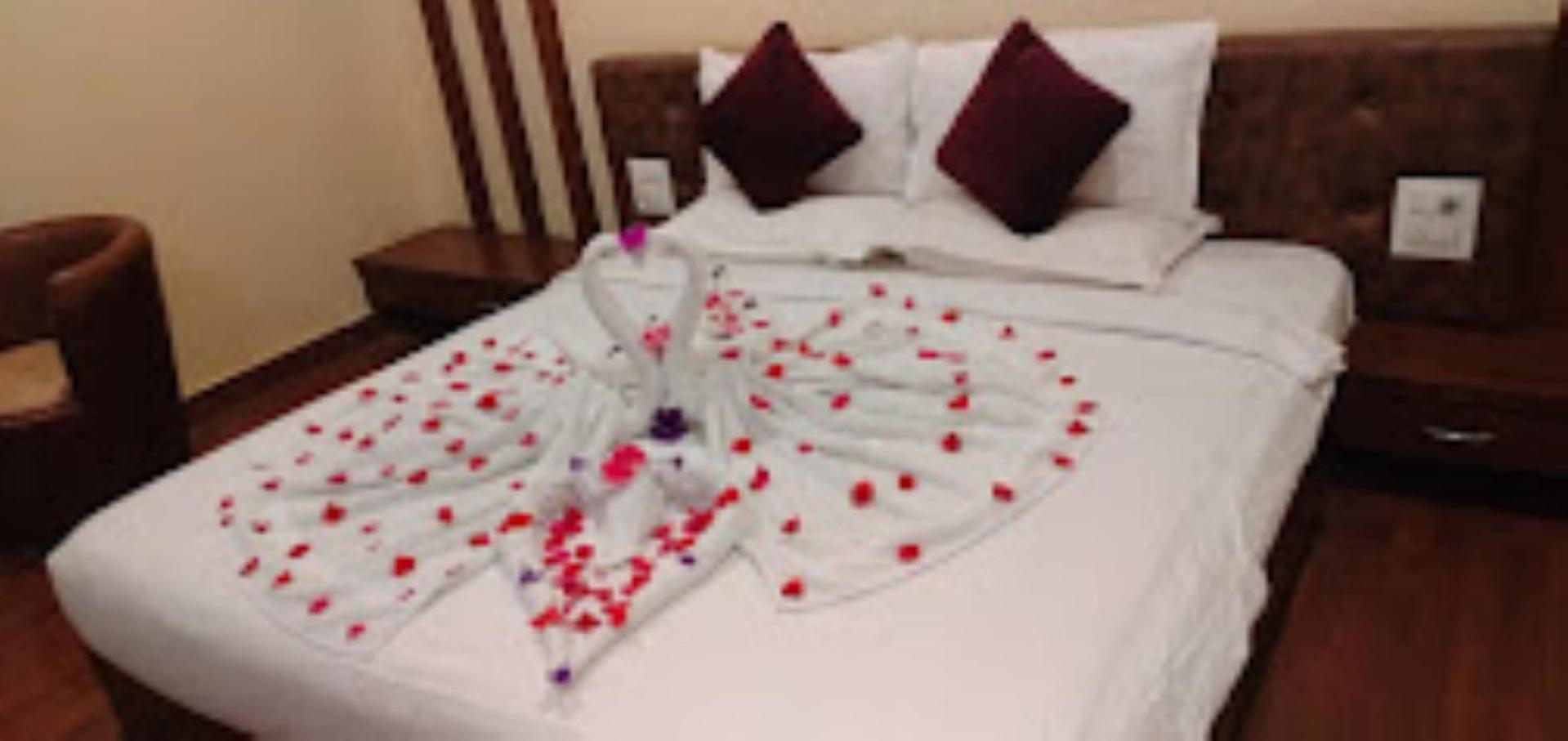 Hotel Saroj Sagar  Exterior photo